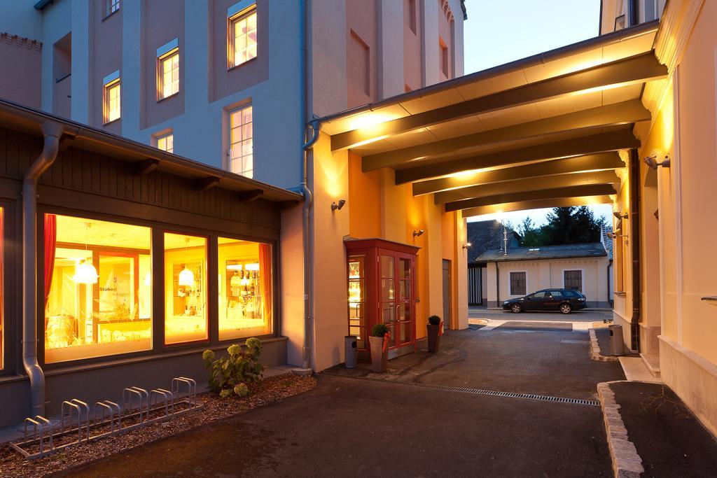 Jufa Hotel Weinviertel - Eselsmuehle Зеефельд Экстерьер фото